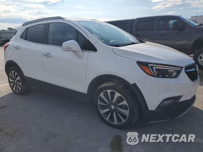 Czwarte zdjęcie samochodu z boku: 2020 BUICK ENCORE ESSENCE VIN:KL4CJCSB2LB057796 - miniatura