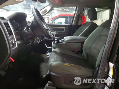 Zdjęcie 7 z 12 samochodu: 2016 RAM 1500 SLT VIN:3C6RR7LT1GG174801 - miniatura