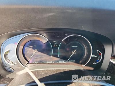 Zdjęcie 9 z 12 samochodu: 2019 BMW 540 I VIN:WBAJE5C52KG919435 - miniatura