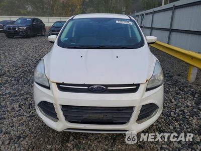 Piąte zdjęcie samochodu w środku: 2016 FORD ESCAPE SE VIN:1FMCU9GX4GUC13654 - miniatura