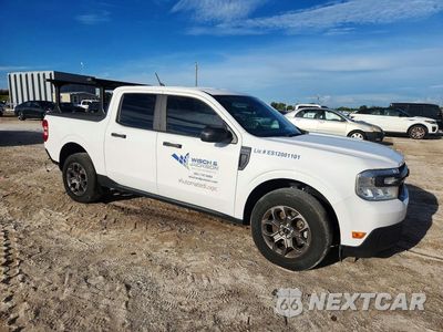 Czwarte zdjęcie samochodu z boku: 2024 FORD MAVERICK XLT VIN:3FTTW8H37RRB63685 - miniatura