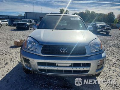Piąte zdjęcie samochodu w środku: 2002 TOYOTA RAV4 BASE VIN:JTEHH20V226066421 - miniatura