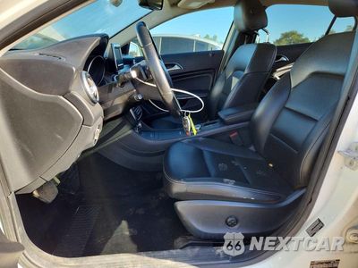 Zdjęcie 7 z 12 samochodu: 2015 MERCEDES-BENZ GLA 250 VIN:WDCTG4EB9FJ113730 - miniatura