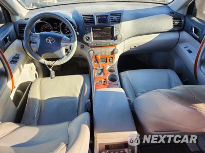 Zdjęcie 8 z 13 samochodu: 2009 TOYOTA HIGHLANDER LIMITED VIN:JTEES42A692113302 - miniatura
