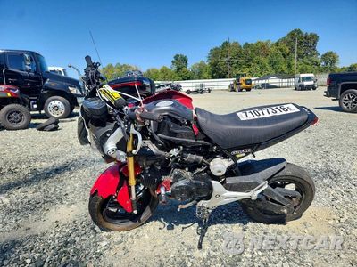Trzecie zdjęcie samochodu z tyłu: 2014 HONDA GROM 125 VIN:MLHJC6116E5001277 - miniatura