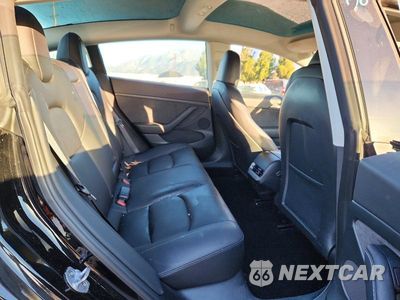 Zdjęcie 10 z 13 samochodu: 2023 TESLA MODEL 3 VIN:5YJ3E1EAXPF643859 - miniatura