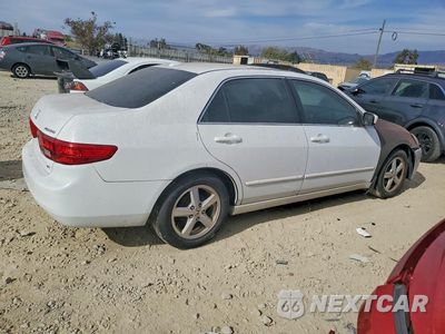 Trzecie zdjęcie samochodu z tyłu: 2005 HONDA ACCORD EX VIN:1HGCM56875A059092 - miniatura