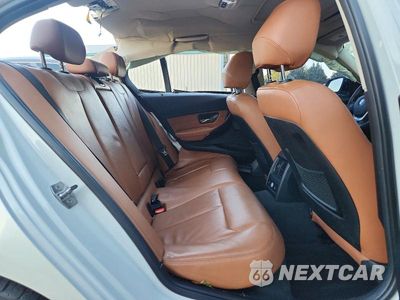 Zdjęcie 10 z 12 samochodu: 2015 BMW 335 XI VIN:WBA3B9C53FF589793 - miniatura