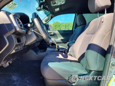 Zdjęcie 7 z 13 samochodu: 2019 TOYOTA TACOMA TRD OFF-ROAD VIN:5TFCZ5ANXKX170886 - miniatura