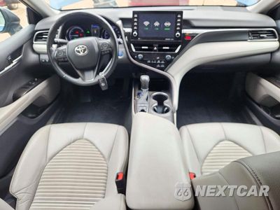 Zdjęcie 8 z 12 samochodu: 2023 TOYOTA CAMRY HYBRID SE VIN:4T1S31AK2PU052878 - miniatura