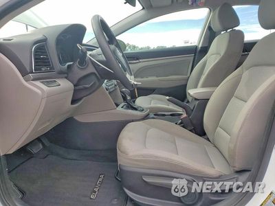 Zdjęcie 7 z 12 samochodu: 2017 HYUNDAI ELANTRA SE VIN:5NPD84LF1HH001920 - miniatura
