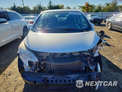 Piąte zdjęcie samochodu w środku: 2015 NISSAN VERSA NOTE S PLUS VIN:3N1CE2CPXFL359552 - miniatura