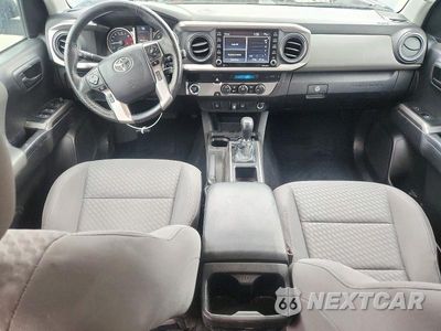 Zdjęcie 8 z 12 samochodu: 2023 TOYOTA TACOMA SR5 V6 VIN:3TMAZ5CN7PM211220 - miniatura