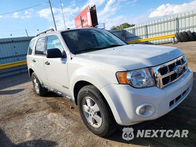 Czwarte zdjęcie samochodu z boku: 2012 FORD ESCAPE XLT VIN:1FMCU0DG0CKA64584 - miniatura