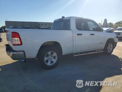 Trzecie zdjęcie samochodu z tyłu: 2023 RAM 1500 BIG HORN/LONE STAR VIN:1C6RREBGXPN511806 - miniatura