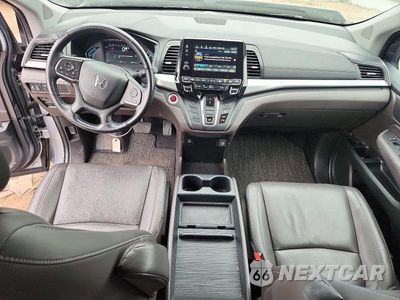 Zdjęcie 8 z 13 samochodu: 2021 HONDA ODYSSEY EXL VIN:5FNRL6H78MB041454 - miniatura