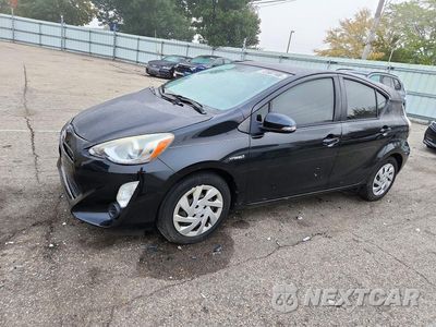 2015 TOYOTA PRIUS C THREE JTDKDTB39F1576419 - główne zdjęcie licytacji z USA - miniatura
