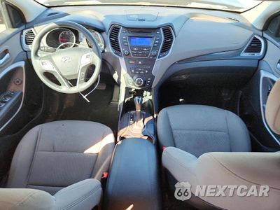 Zdjęcie 8 z 13 samochodu: 2016 HYUNDAI SANTA FE SPORT 2.4L VIN:5XYZT3LB0GG323157 - miniatura