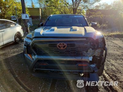 Piąte zdjęcie samochodu w środku: 2025 TOYOTA TACOMA TRD OFF-ROAD HV VIN:3TYLC5LN5ST037848 - miniatura