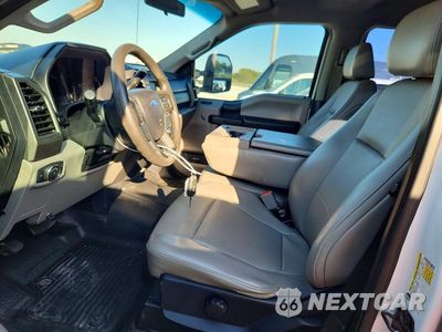 Zdjęcie 7 z 14 samochodu: 2019 FORD F350 SUPER DUTY VIN:1FT8W3BT3KEG71050 - miniatura