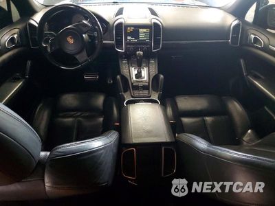Zdjęcie 8 z 13 samochodu: 2011 PORSCHE CAYENNE S HYBRID VIN:WP1AE2A2XBLA91778 - miniatura