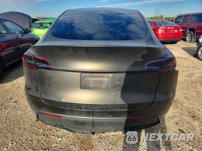 Zdjęcie 6 z 12 samochodu: 2022 TESLA MODEL Y VIN:7SAYGDEE0NA020994 - miniatura