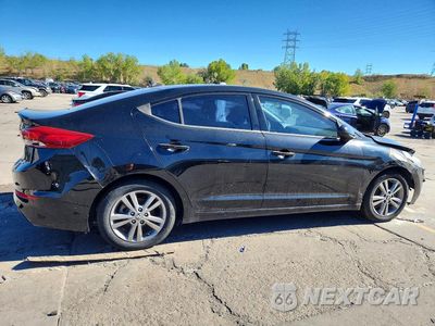 Trzecie zdjęcie samochodu z tyłu: 2018 HYUNDAI ELANTRA SEL VIN:5NPD84LF8JH213591 - miniatura