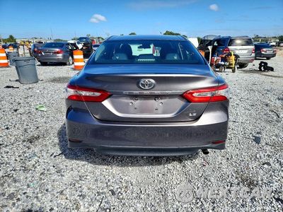 Zdjęcie 6 z 12 samochodu: 2018 TOYOTA CAMRY LE VIN:4T1B11HK6JU655562 - miniatura