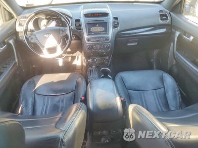 Zdjęcie 8 z 12 samochodu: 2014 KIA SORENTO SX LIMITED VIN:5XYKW4A75EG439903 - miniatura