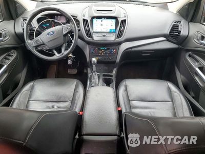 Zdjęcie 8 z 13 samochodu: 2017 FORD ESCAPE SE VIN:1FMCU9GD4HUA51869 - miniatura