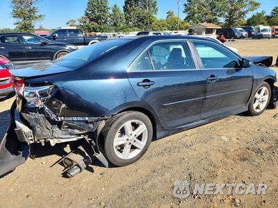 Trzecie zdjęcie samochodu z tyłu: 2013 TOYOTA CAMRY SE VIN:4T1BF1FKXDU275827 - miniatura