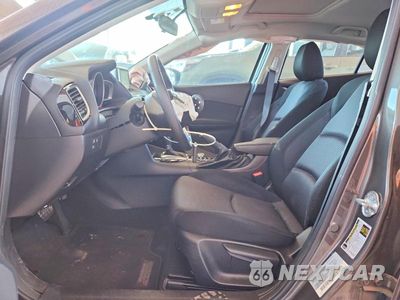 Zdjęcie 7 z 12 samochodu: 2016 MAZDA 3 TOURING VIN:JM1BM1V79G1278733 - miniatura