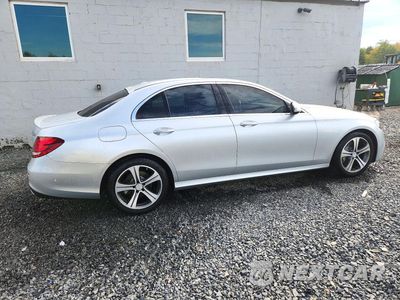 Trzecie zdjęcie samochodu z tyłu: 2017 MERCEDES-BENZ E 300 4MATIC VIN:WDDZF4KB6HA127830 - miniatura
