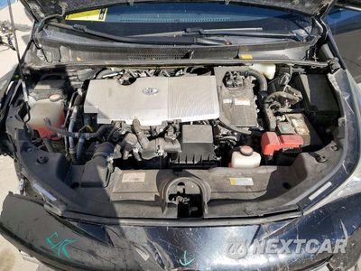 Zdjęcie 11 z 13 samochodu: 2016 TOYOTA PRIUS TWO VIN:JTDKBRFU7G3502899 - miniatura