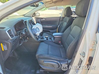 Zdjęcie 7 z 13 samochodu: 2021 KIA SPORTAGE LX VIN:KNDPM3AC0M7941801 - miniatura