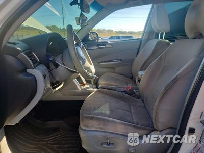 Zdjęcie 7 z 12 samochodu: 2013 SUBARU FORESTER 2.5X PREMIUM VIN:JF2SHADC8DH434817 - miniatura