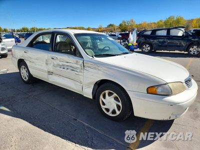 Czwarte zdjęcie samochodu z boku: 1998 MAZDA 626 DX VIN:1YVGF22C4W5735957 - miniatura