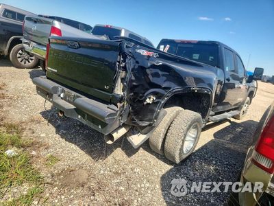 Trzecie zdjęcie samochodu z tyłu: 2023 CHEVROLET SILVERADO K3500 LT VIN:1GC4YTEY8PF236736 - miniatura