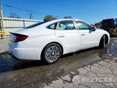 Trzecie zdjęcie samochodu z tyłu: 2023 HYUNDAI SONATA HYBRID LIMITED VIN:KMHL54JJ3PA056107 - miniatura