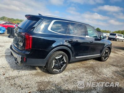 Trzecie zdjęcie samochodu z tyłu: 2025 KIA TELLURIDE S VIN:5XYP6DGC6SG606095 - miniatura