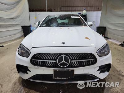 Piąte zdjęcie samochodu w środku: 2021 MERCEDES-BENZ E 350 4MATIC VIN:W1KZF8EBXMA921775 - miniatura