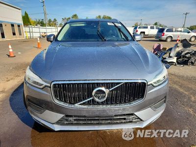 Piąte zdjęcie samochodu w środku: 2020 VOLVO XC60 T6 MOMENTUM VIN:YV4A22RK6L1584933 - miniatura