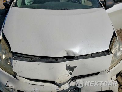 Zdjęcie 11 z 12 samochodu: 2015 TOYOTA PRIUS ONE VIN:JTDKN3DU4F0462174 - miniatura