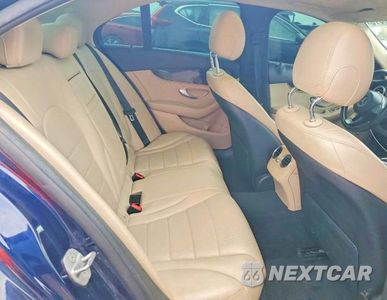 Zdjęcie 10 z 12 samochodu: 2018 MERCEDES-BENZ C 300 4MATIC VIN:55SWF4KB7JU236290 - miniatura