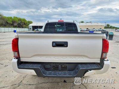 Zdjęcie 6 z 12 samochodu: 2023 TOYOTA TACOMA SR VIN:3TYRX5GN2PT083301 - miniatura
