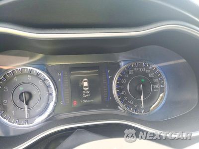 Zdjęcie 9 z 12 samochodu: 2015 CHRYSLER 200 LIMITED VIN:1C3CCCAB8FN713346 - miniatura