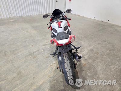 Czwarte zdjęcie samochodu z boku: 2024 SUZUKI GSX-R600 VIN:JS1GN7FA3R7100035 - miniatura