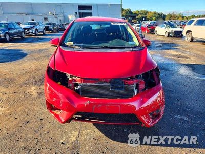 Piąte zdjęcie samochodu w środku: 2016 HONDA FIT LX VIN:JHMGK5H50GX022103 - miniatura