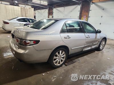 Trzecie zdjęcie samochodu z tyłu: 2003 HONDA ACCORD LX VIN:1HGCM56383A057191 - miniatura