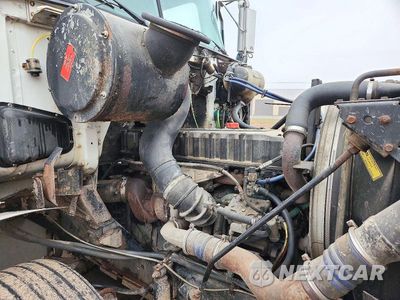 Zdjęcie 10 z 13 samochodu: 1996 VOLVO WCA DUMP TRUCK VIN:4V4VDBGF8TN713661 - miniatura